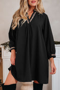 Black Contrast Trim V Neck Bracelet Sleeve Shift Mini Dress