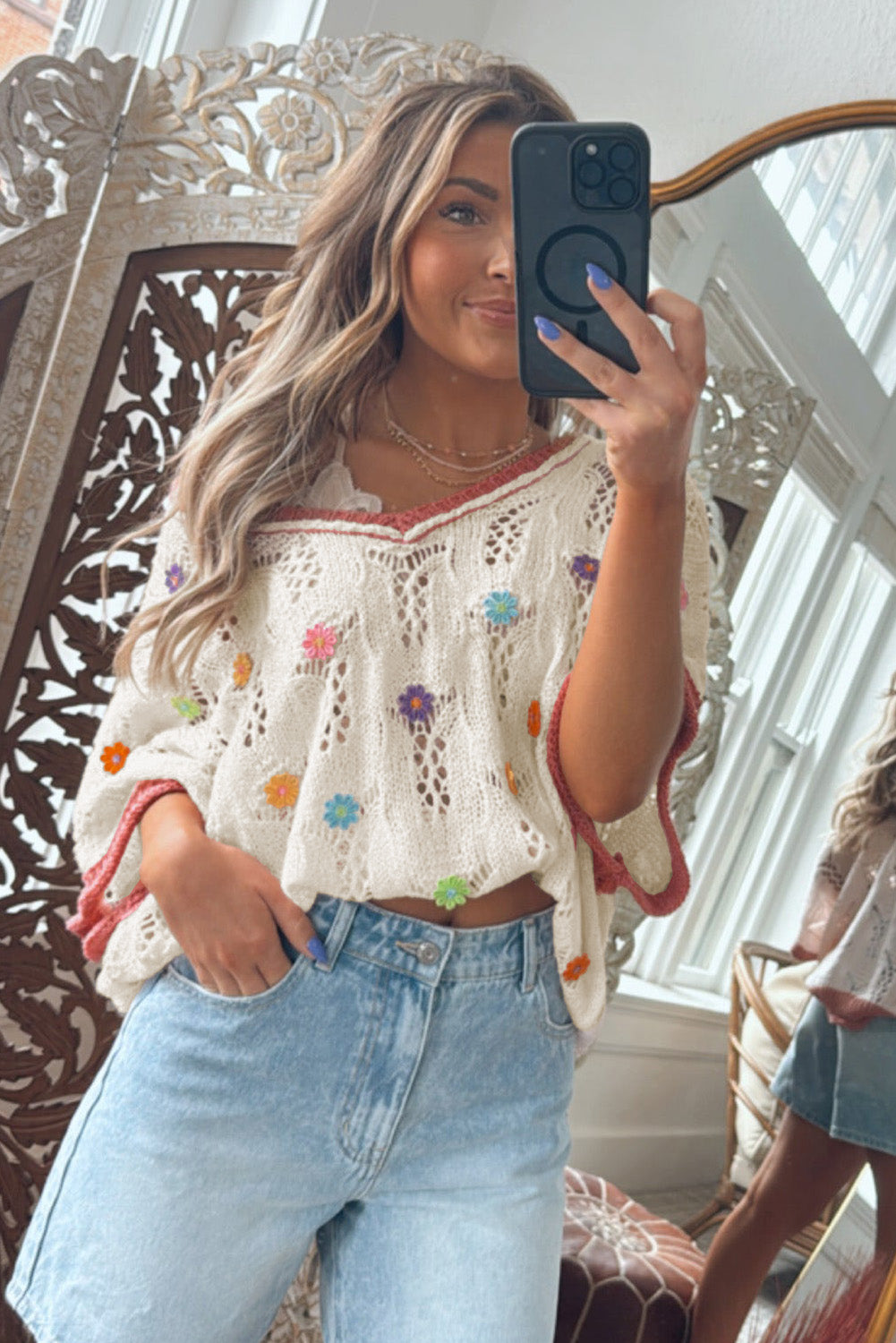 Delicacy Flowers Colorblock Edge Hollow Crochet Knit Top