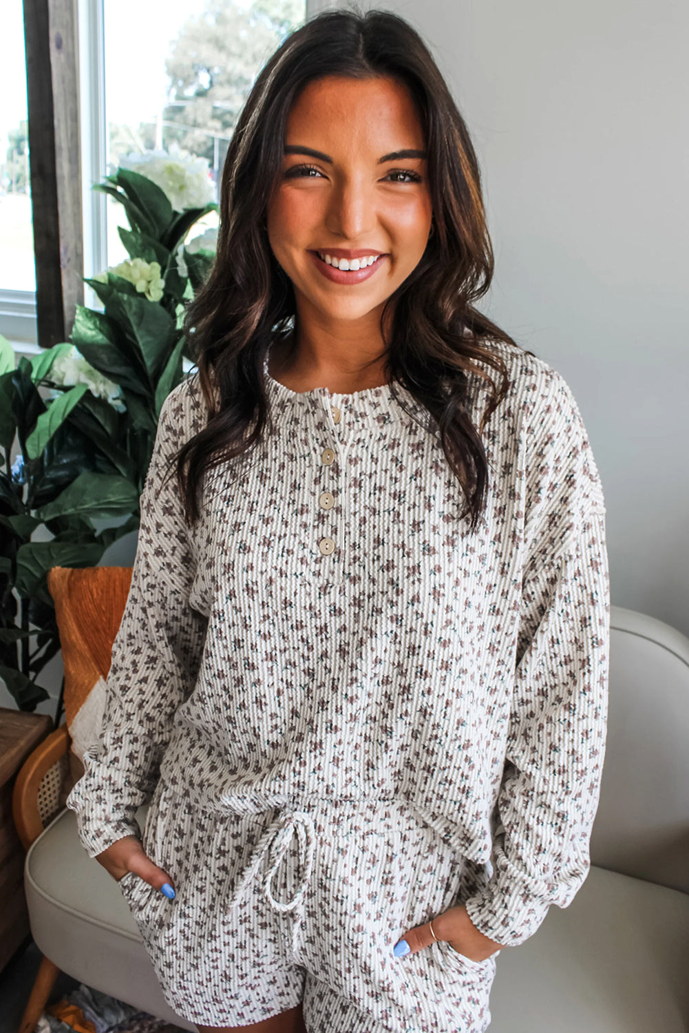 White Floral Print Ribbed Long Sleeve Pullover and Shorts Set