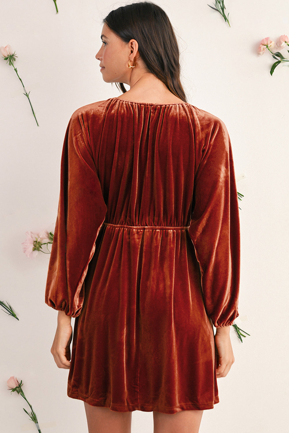 Clay Elastic V Neck Puff Sleeve Flowy Velvet Dress