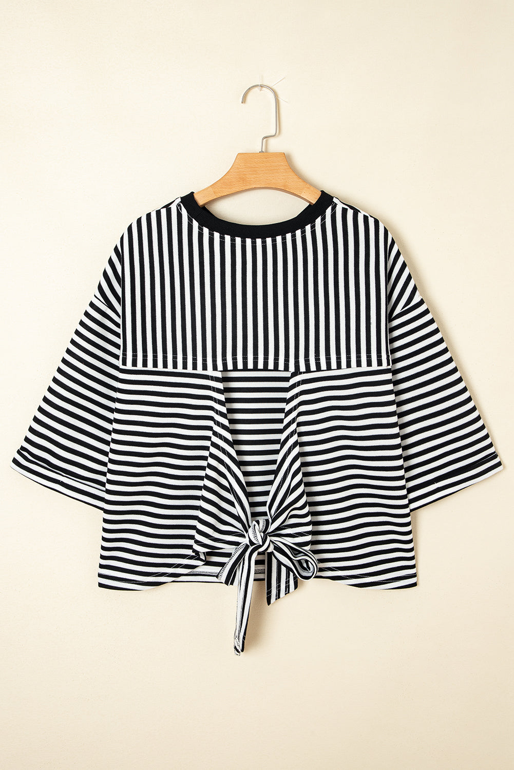 Black Stripe Bowknot Backless T-Shirt
