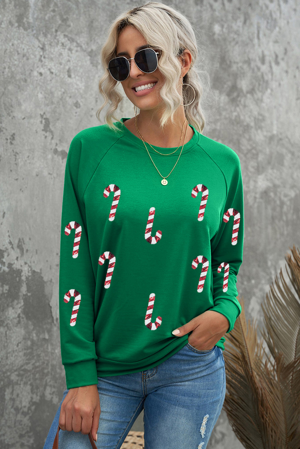 Green Christmas Candy Cane Graphic Sequins Patch Pullover Sweatshirt