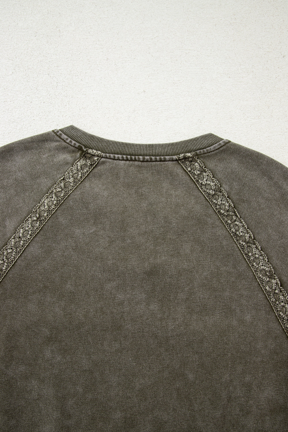 Jungle Green Lace Applique Notched Neck Mineral Wash Baggy Sweatshirt